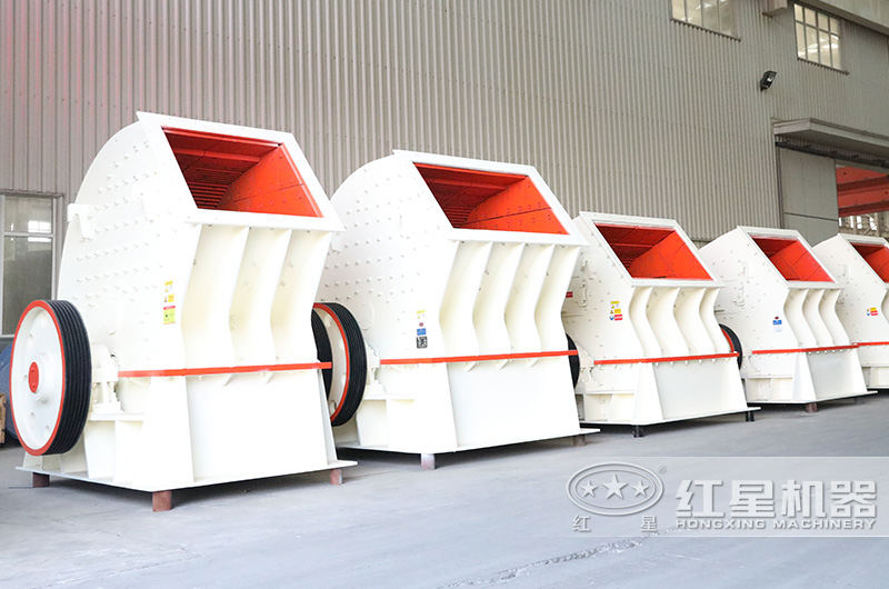 錘式破碎機(jī)，時產(chǎn)可達(dá)3200噸